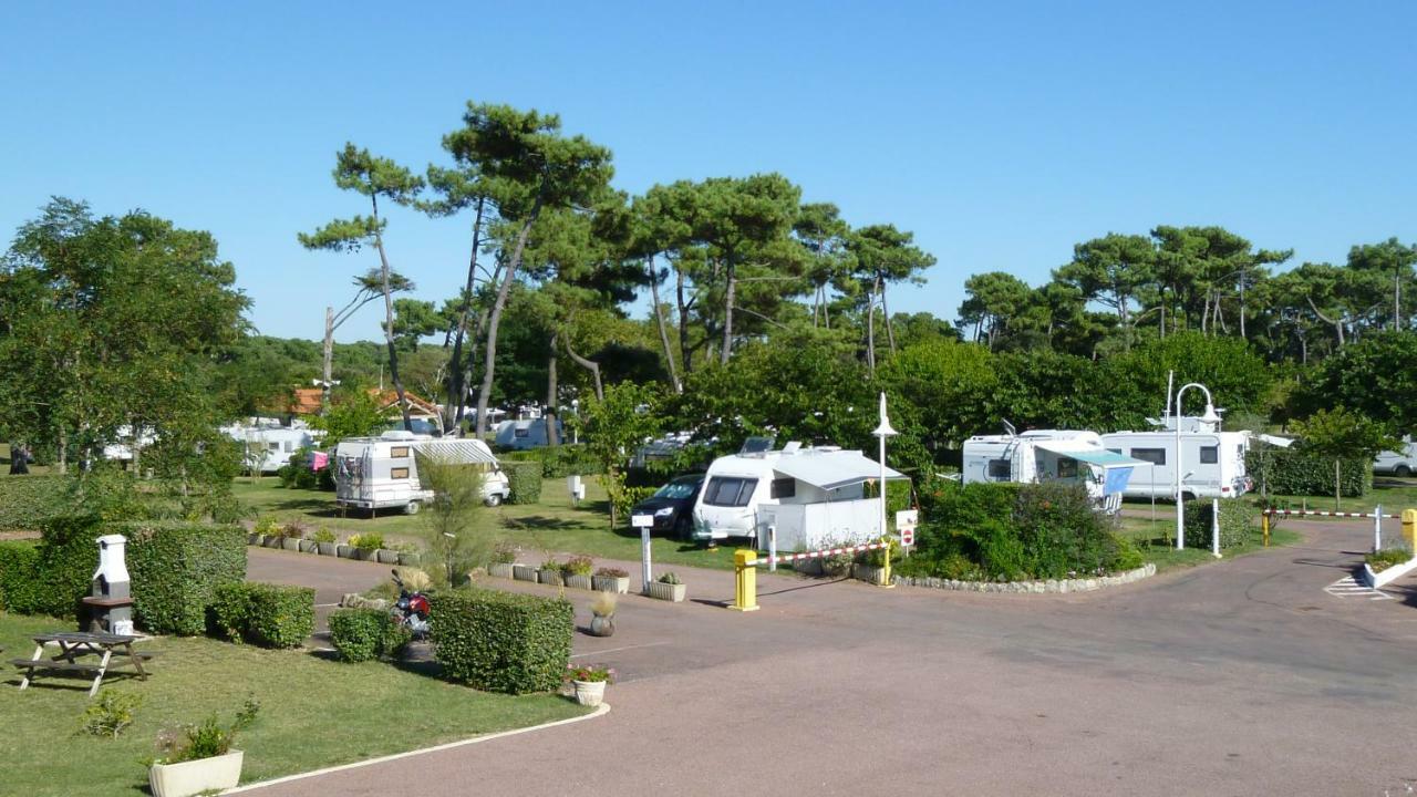 Hotel Camping Le Puits De L'Auture Saint-Palais-sur-Mer Zewnętrze zdjęcie